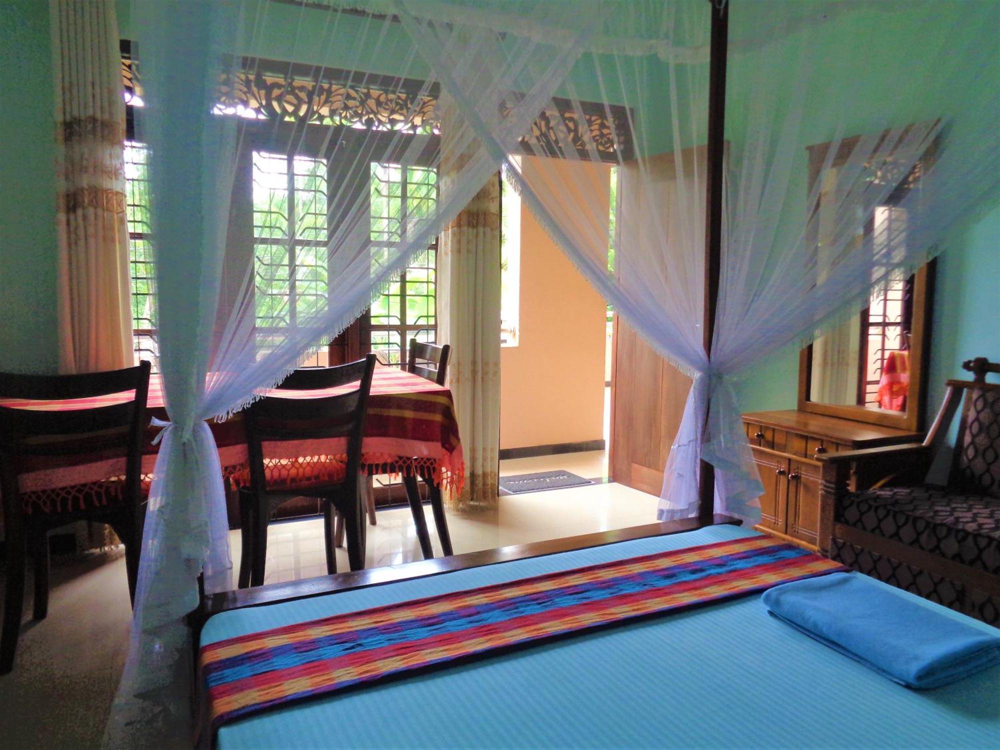 De Fancy House Hotel Unawatuna Exterior photo